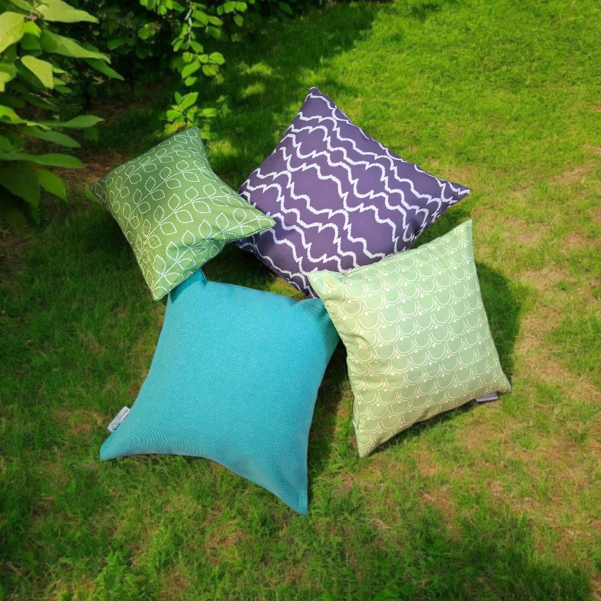 TAJ Green Leaves Waterproof Outdoor cushion cover 16