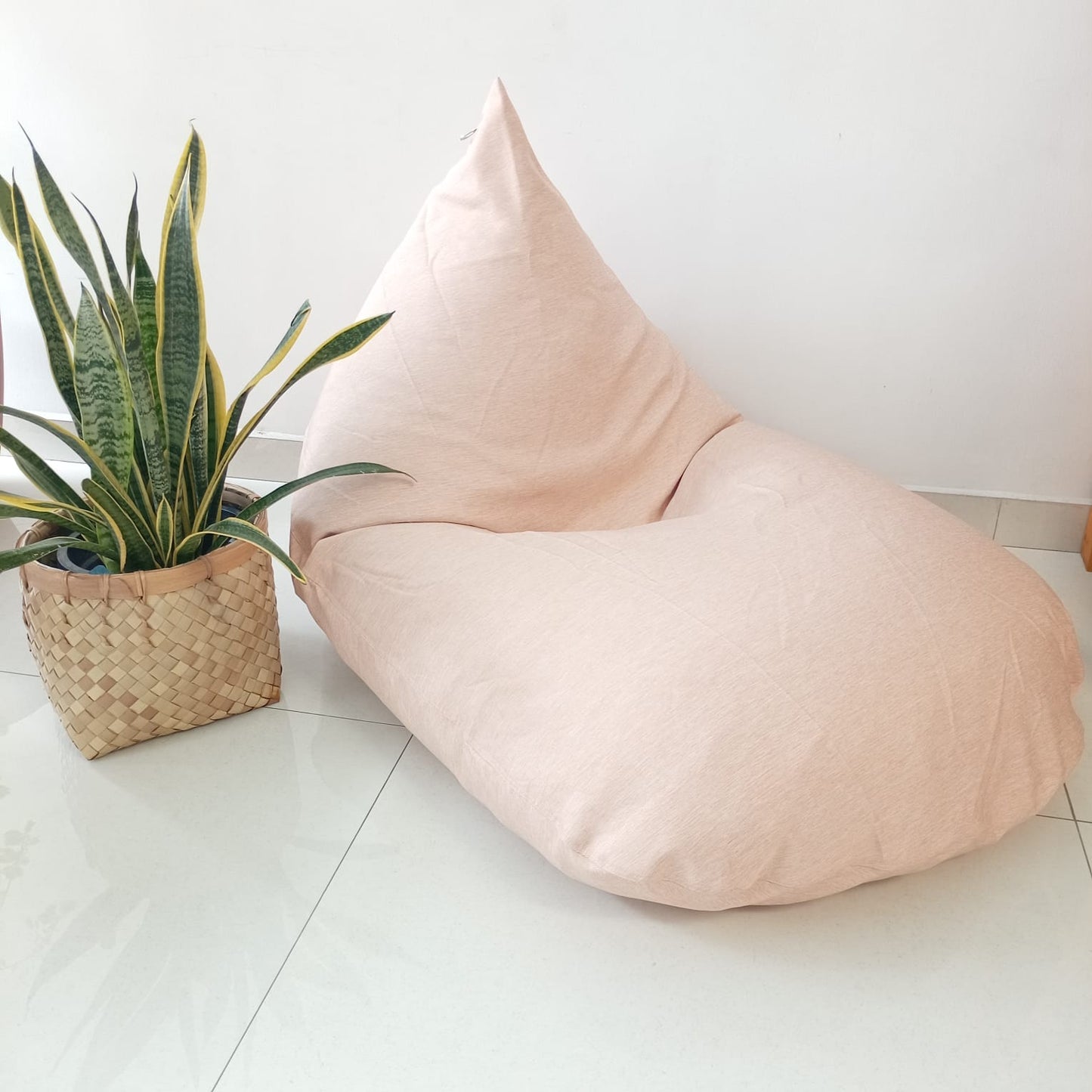 TARA Pale peach bean bag XL