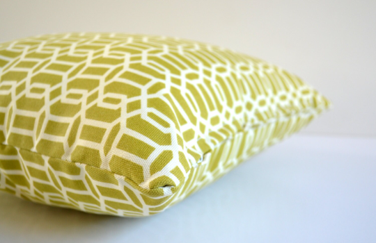 Olivia - Outdoor/indoor decorative Cushion Cover 16"