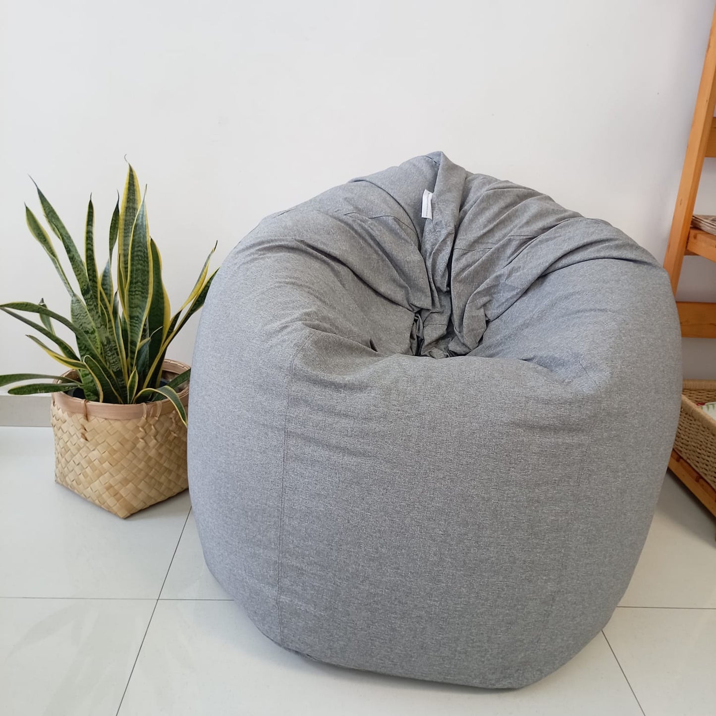Rocky waterproof outdoor bean bag, Mighty Round XL
