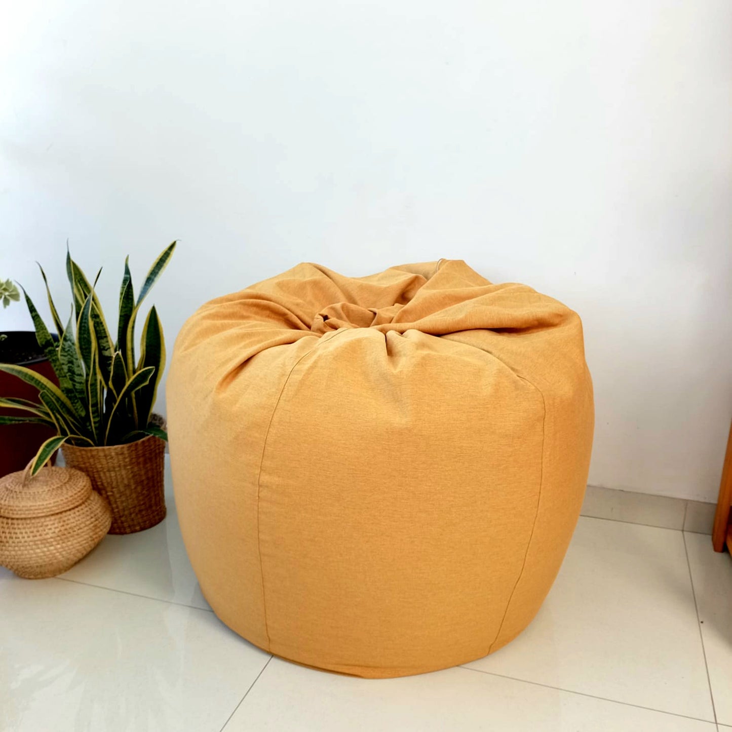 LAILA Yellow Mighty Round XL bean bag chair