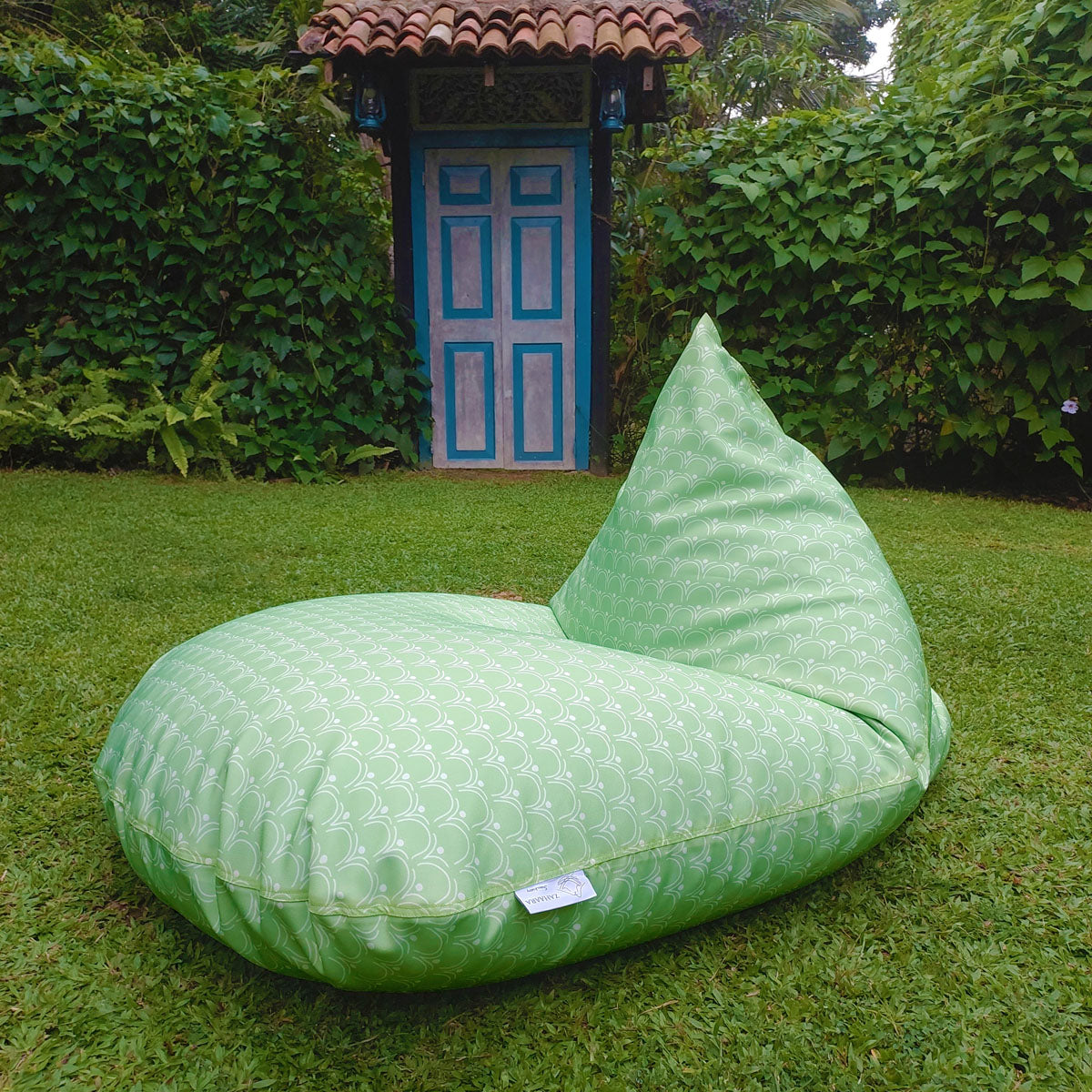 Apple green waterproof outdoor bean bag chair - Walls of Taj