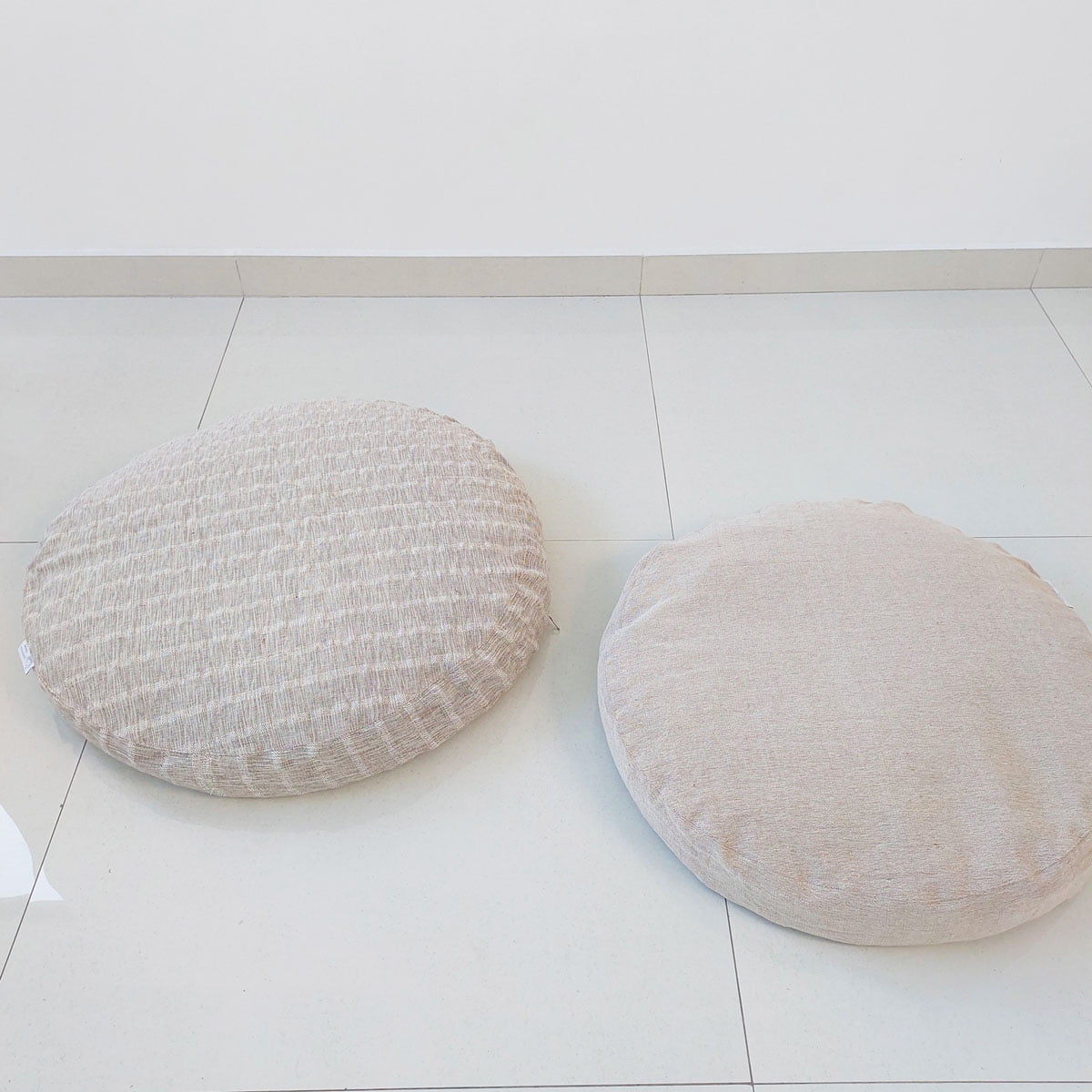 KEISHA floor cushion in handloom cotton Slight Defect