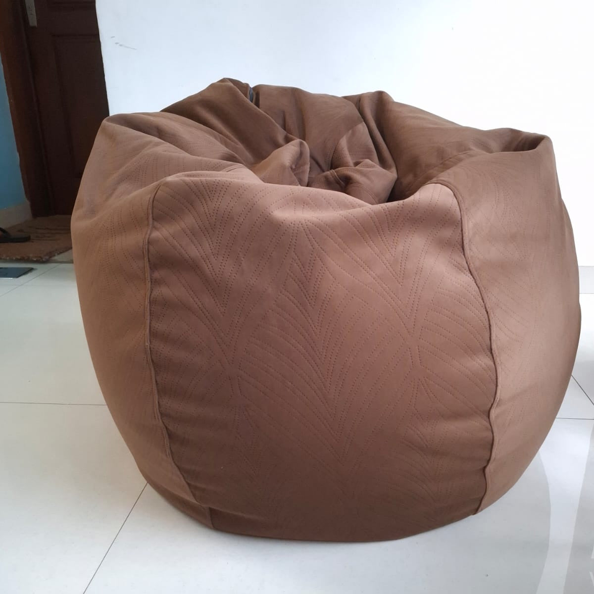 KAAYA round compact bean bag chair - Brown