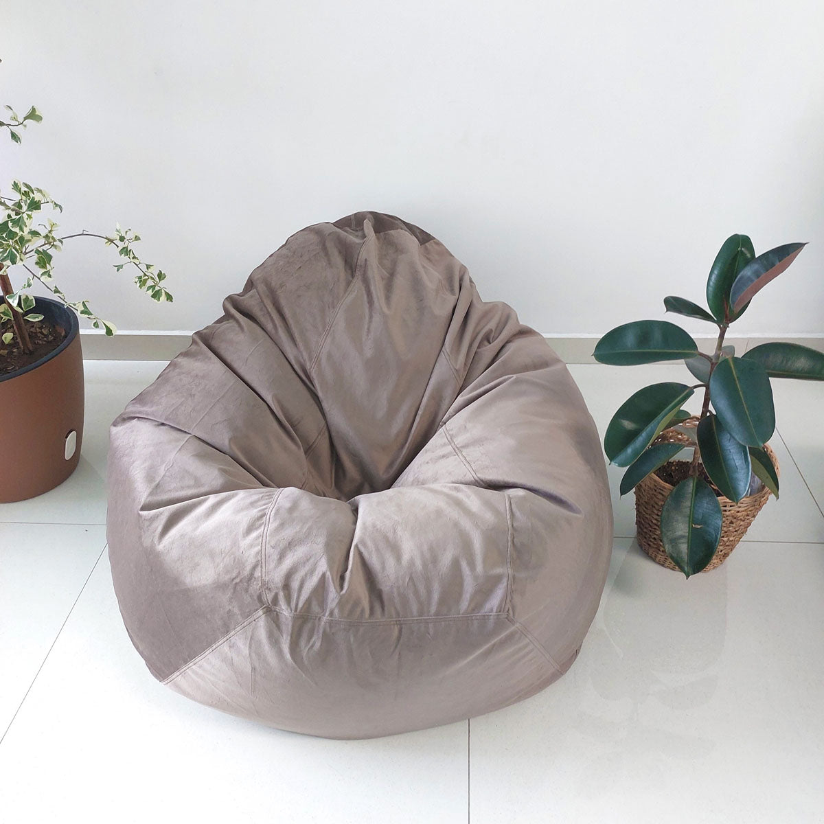 VIENNA Brown/Beige Round XL bean bag chair in Velvet