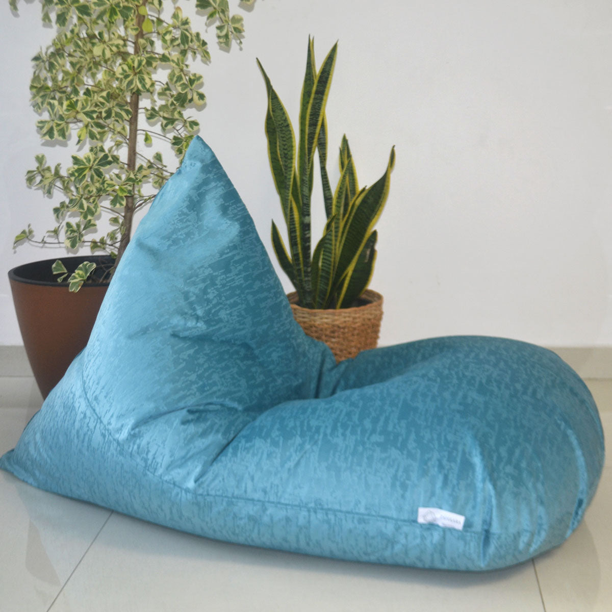 Blue bean bag in velvet - Luca