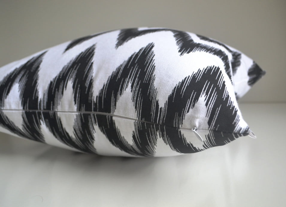 Matina Black and White Chevron/Zig Zag Cushion Cover Slight Defect