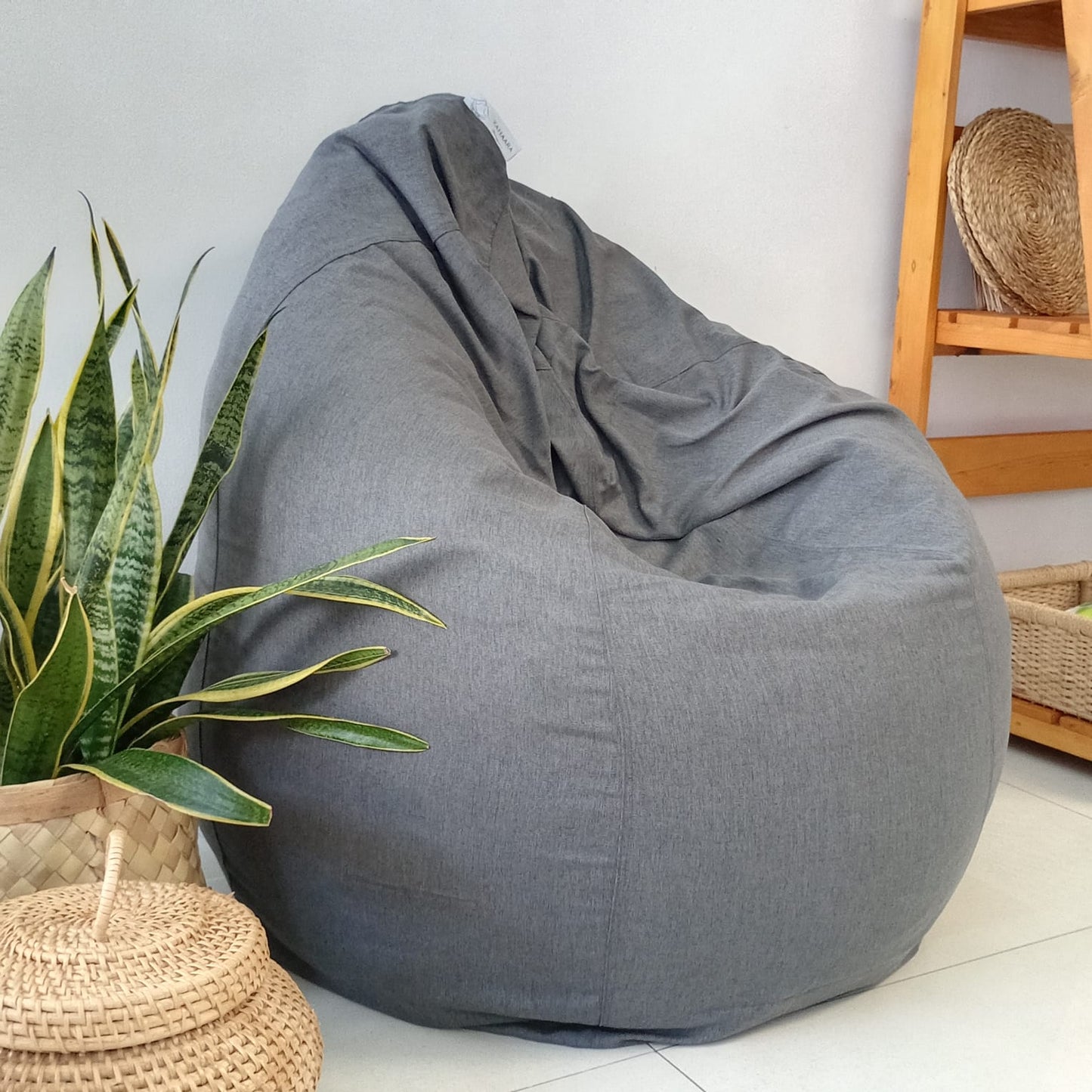 CONNOR Grey round bean bag chair