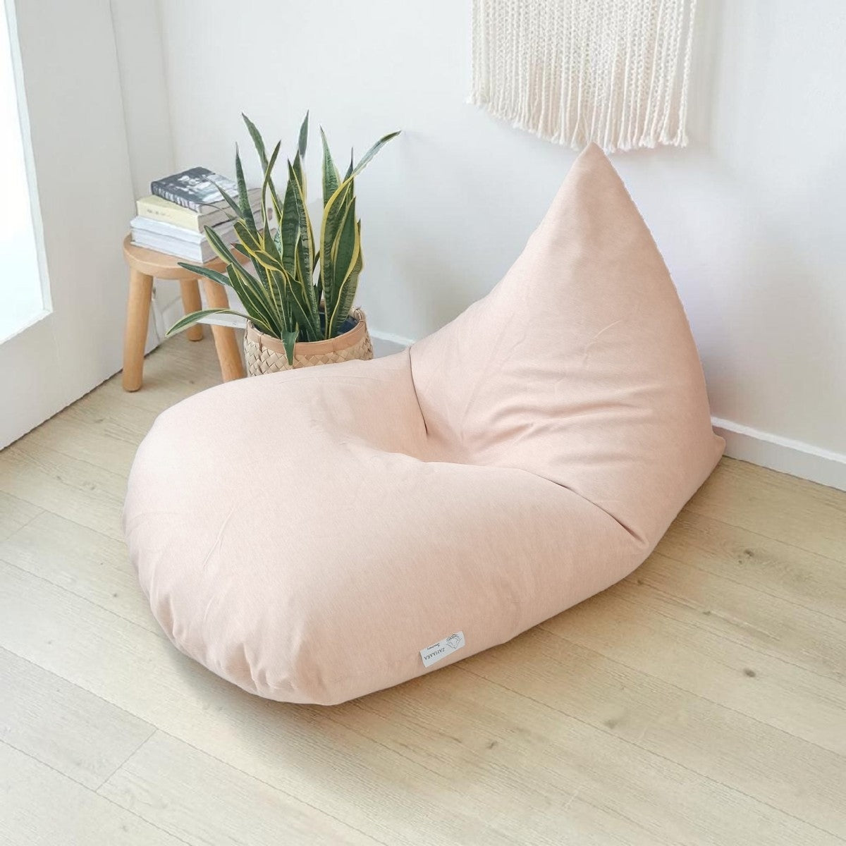 TARA Pale peach bean bag XL