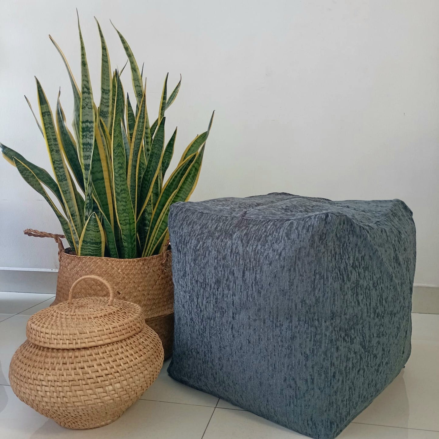 Grey pouf / ottoman - Cyrus