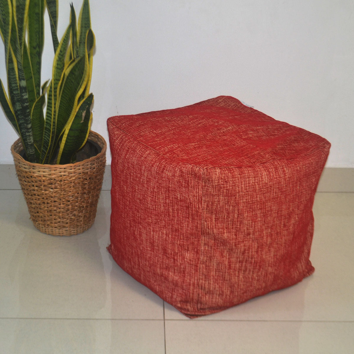 Red pouf / ottoman - Vermilion