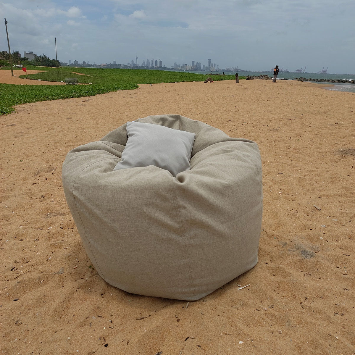 Beige outdoor bean bag, Round XL - Ella