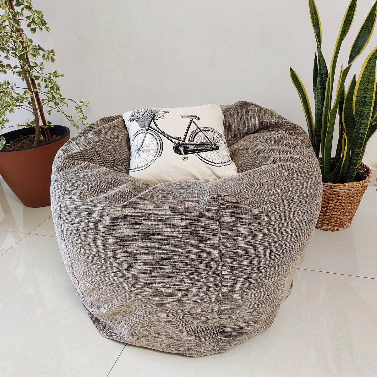 MADISON Beige and Black Round XL bean bag chair