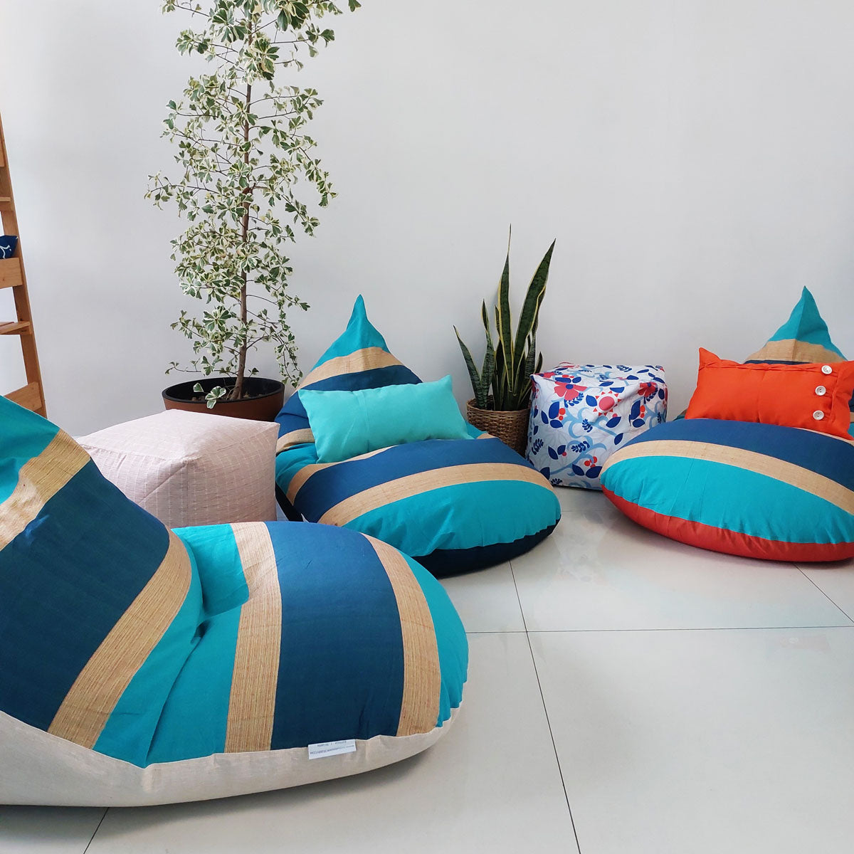 ALLURE - Peach and Blue cotton bean bag chair