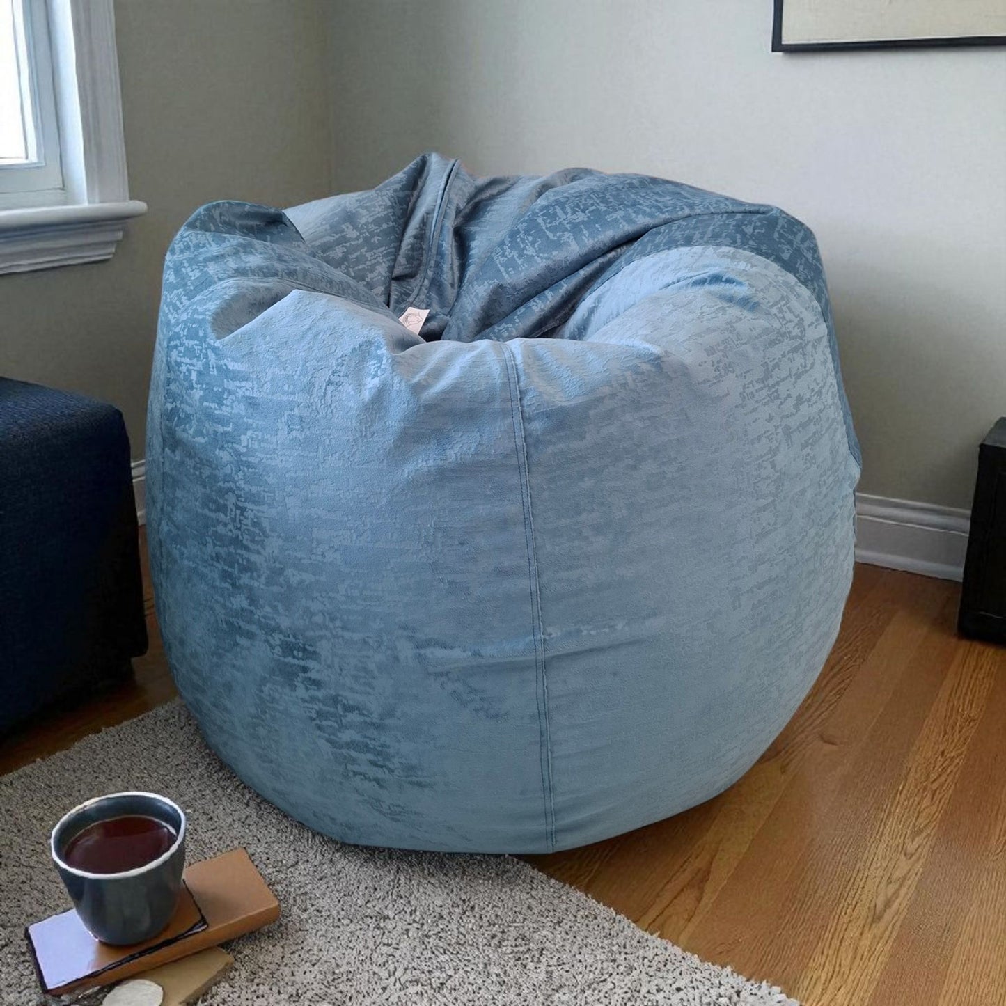 LUCA blue round compact bean bag chair in velvet