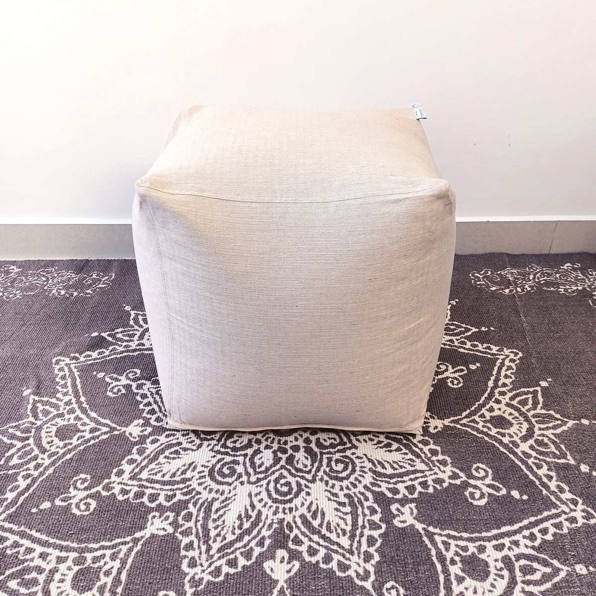 DOVE Beige / cream pouf / ottoman